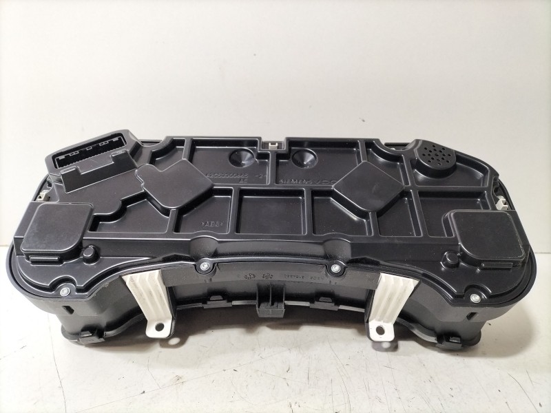 Recambio de cuadro instrumentos para toyota auris (_e15_) 1.4 d-4d (nde150_) referencia OEM IAM 838000Z500  