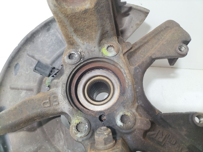 Recambio de mangueta delantera izquierda para audi a3 (8p) 2.0 tdi referencia OEM IAM 1K0407255T  