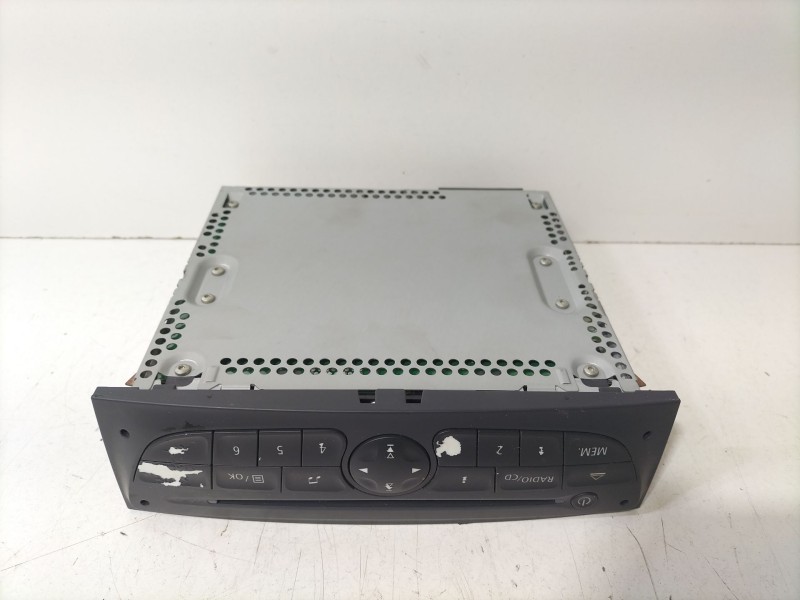 Recambio de sistema audio / radio cd para renault clio iii grandtour (kr0/1_) 1.5 dci referencia OEM IAM 281150038R  