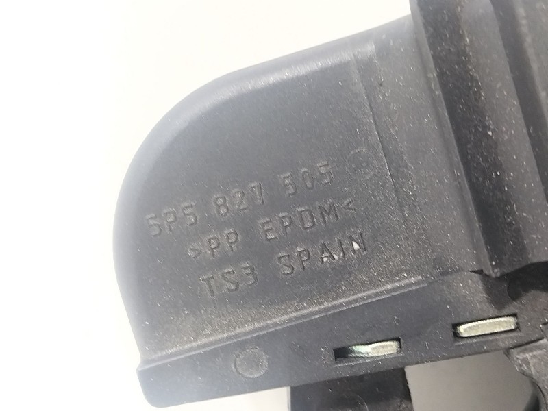 Recambio de cerradura maletero / porton para seat toledo iii (5p2) 2.0 tdi referencia OEM IAM 5P5827505  