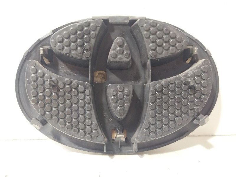 Recambio de rejilla paragolpes central para toyota auris (_e15_) 1.4 d-4d (nde150_) referencia OEM IAM 7531102140  