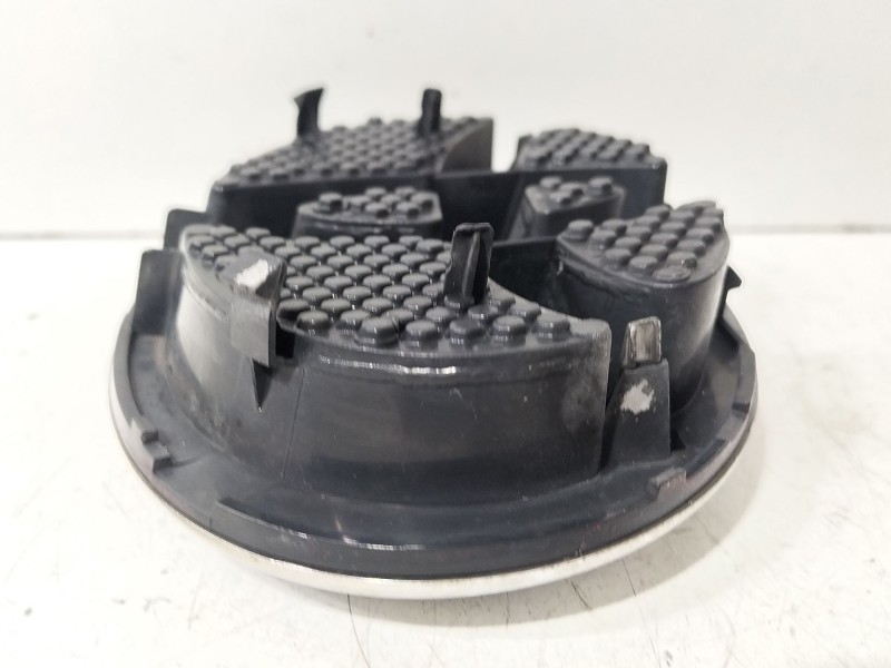 Recambio de rejilla paragolpes central para toyota auris (_e15_) 1.4 d-4d (nde150_) referencia OEM IAM 7531102140  