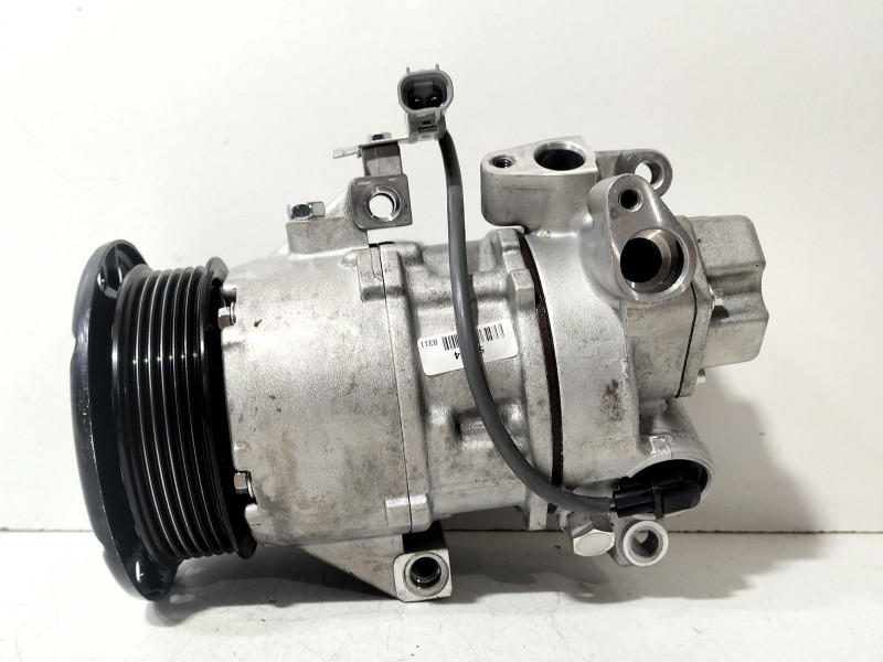 Recambio de compresor aire acondicionado para toyota auris (_e15_) 1.4 d-4d (nde150_) referencia OEM IAM 8831002390  