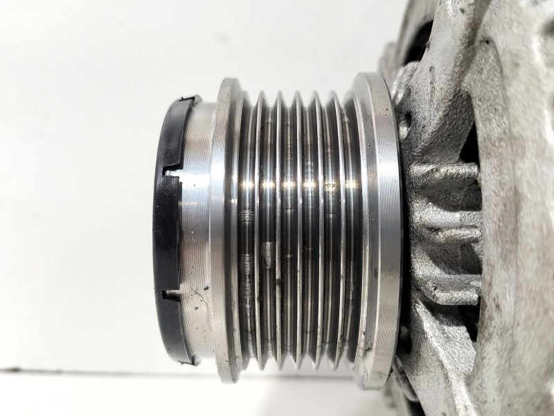 Recambio de alternador para toyota auris (_e15_) 1.4 d-4d (nde150_) referencia OEM IAM 270600N021  