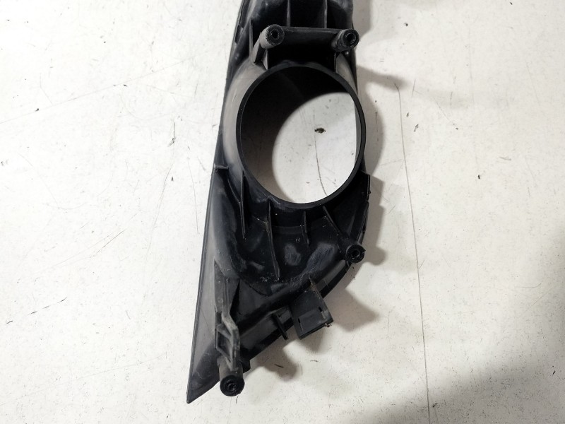Recambio de rejilla paragolpes izquierda para toyota auris (_e15_) 1.4 d-4d (nde150_) referencia OEM IAM 8148202040  