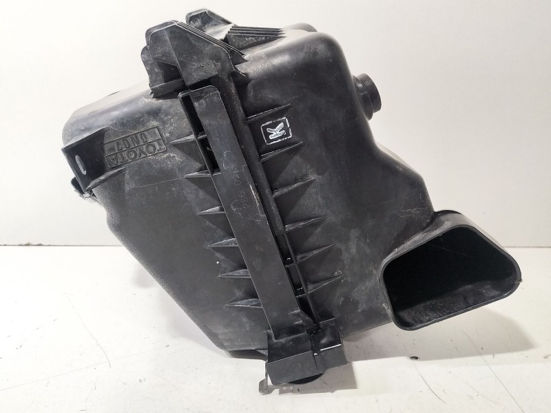 Recambio de caja filtro aire para toyota auris (_e15_) 1.4 d-4d (nde150_) referencia OEM IAM Toyota Auris 1.4  