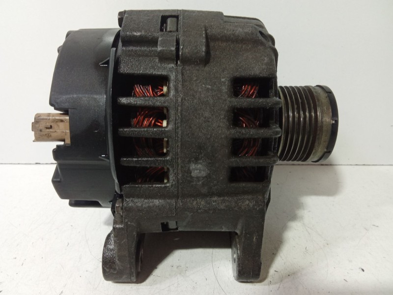 Recambio de alternador para dacia dokker furgón/monospace 1.5 dci 75 / blue dci 75 (fejw, feah) referencia OEM IAM 8200022774  