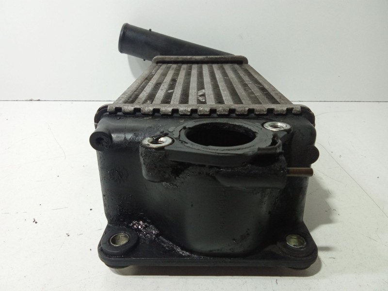 Recambio de intercooler para toyota auris (_e15_) 1.4 d-4d (nde150_) referencia OEM IAM jd1270000692 / jd1271005350  