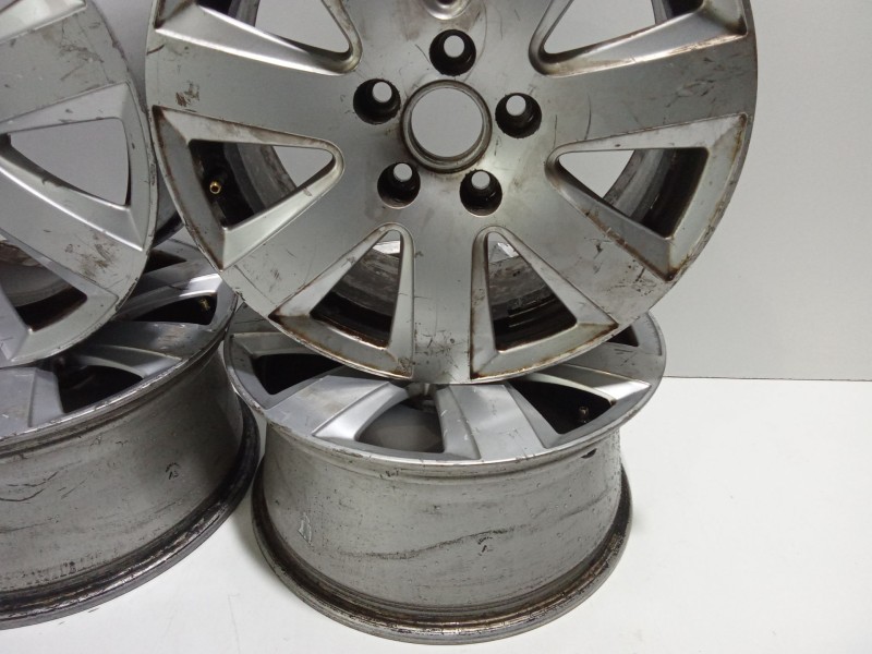 Recambio de juego llantas para audi a6 berlina (4f2) 3.0 tdi quattro (165kw) referencia OEM IAM 4F0601025P  