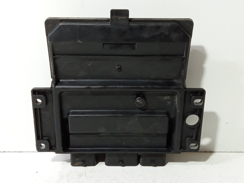 Recambio de centralita motor uce para renault clio ii (bb_, cb_) 1.5 dci (b/cb07) referencia OEM IAM 8200180595  