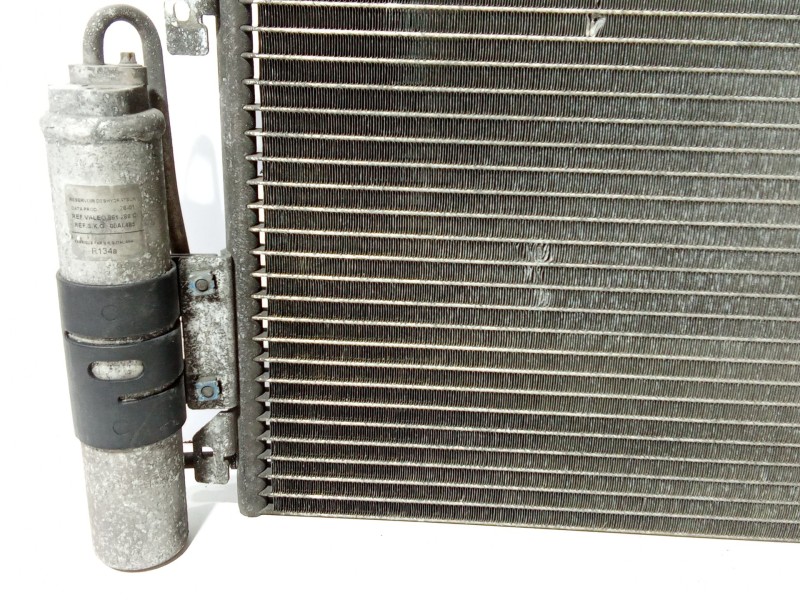 Recambio de condensador aire acondicionado para renault clio ii (bb_, cb_) 1.5 dci (b/cb07) referencia OEM IAM 8200086193  