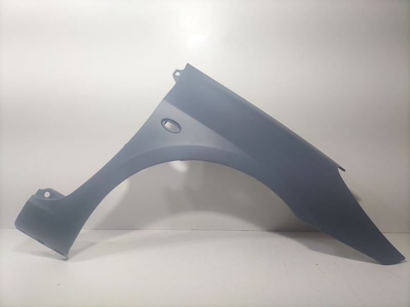 Recambio de aleta delantera derecha para peugeot 307 berlina (s2) d-sign referencia OEM IAM Peugeot 307  