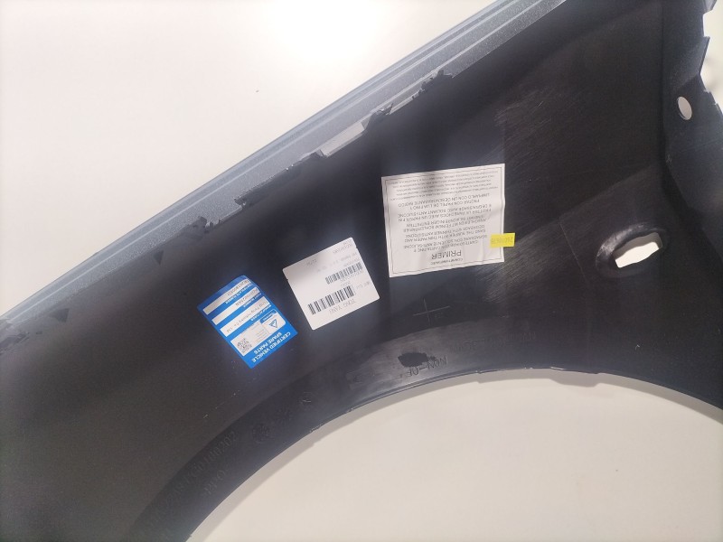 Recambio de aleta delantera derecha para peugeot 307 berlina (s2) d-sign referencia OEM IAM Peugeot 307  
