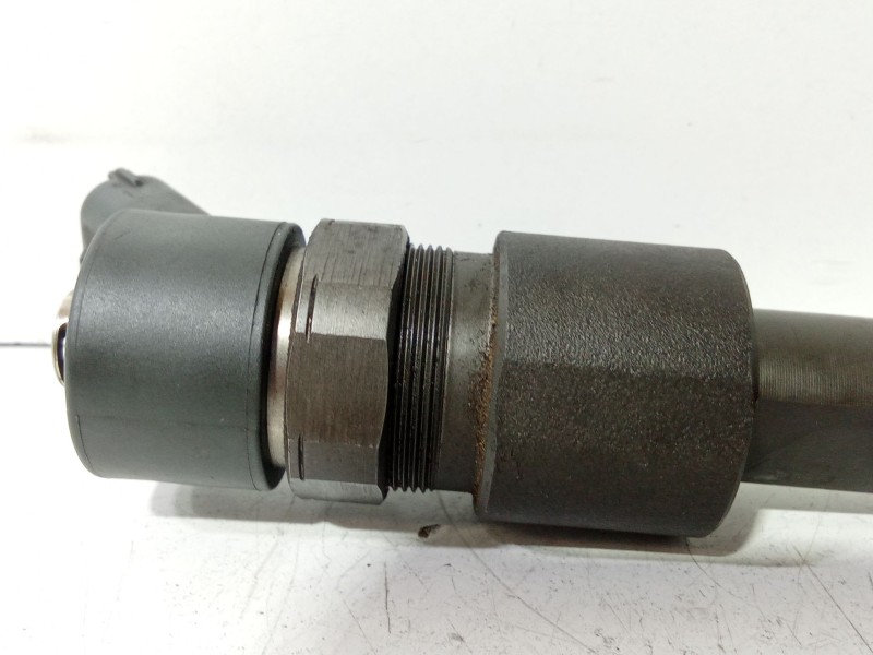 Recambio de inyector para opel astra h (a04) 1.9 cdti (l48) referencia OEM IAM 0445110165  