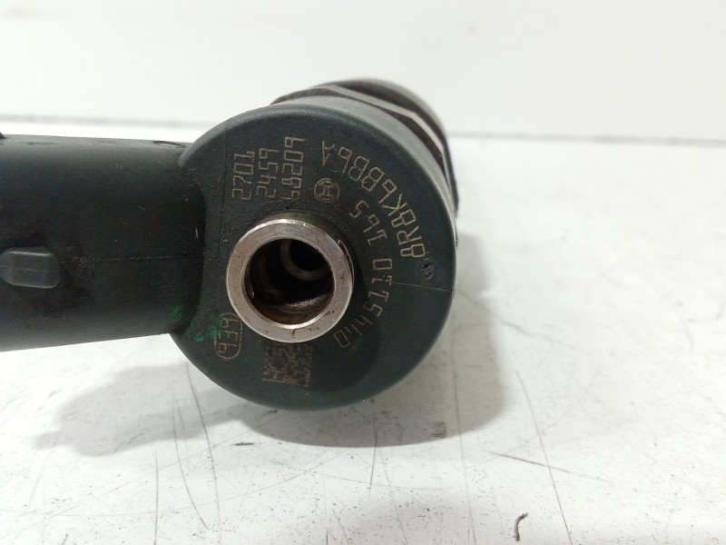 Recambio de inyector para opel astra h (a04) 1.9 cdti (l48) referencia OEM IAM 0445110165  