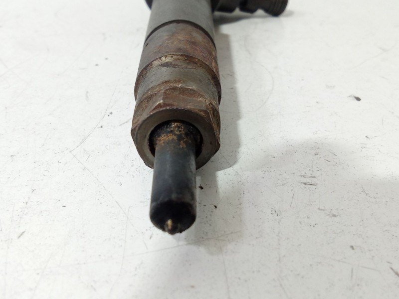 Recambio de inyector para opel astra h (a04) 1.9 cdti (l48) referencia OEM IAM 0445110165  