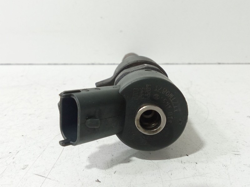 Recambio de inyector para opel astra h (a04) 1.9 cdti (l48) referencia OEM IAM 0445110165  