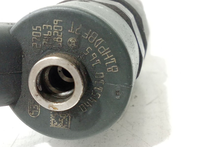 Recambio de inyector para opel astra h (a04) 1.9 cdti (l48) referencia OEM IAM 0445110165  