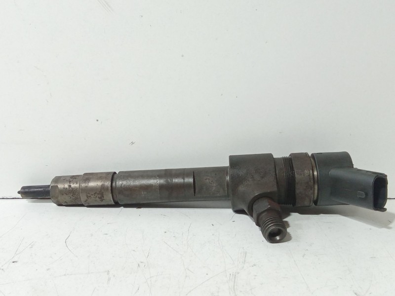 Recambio de inyector para opel astra h (a04) 1.9 cdti (l48) referencia OEM IAM 0445110165  