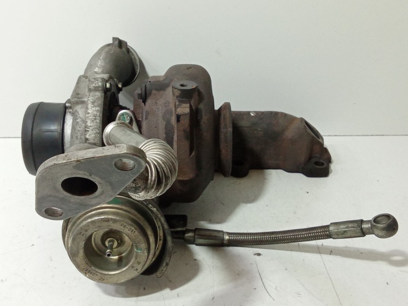 Recambio de turbocompresor para opel astra h (a04) 1.9 cdti (l48) referencia OEM IAM 55196765  