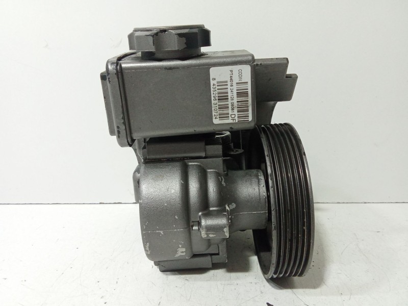Recambio de bomba direccion para peugeot 206 berlina 1.9 diesel referencia OEM IAM 9638931980  