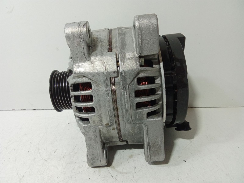 Recambio de alternador para peugeot 206 berlina 1.9 diesel referencia OEM IAM 9621791480  