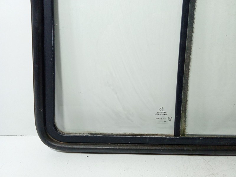 Recambio de luna trasera derecha para citroën c15 furgón/monospace (vd_) 1.8 d referencia OEM IAM Citroën C15  