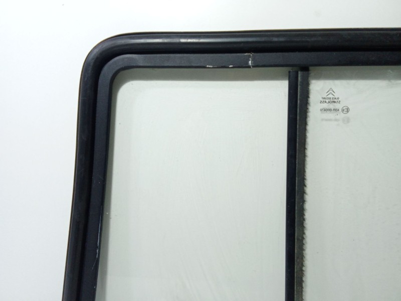 Recambio de luna trasera derecha para citroën c15 furgón/monospace (vd_) 1.8 d referencia OEM IAM Citroën C15  