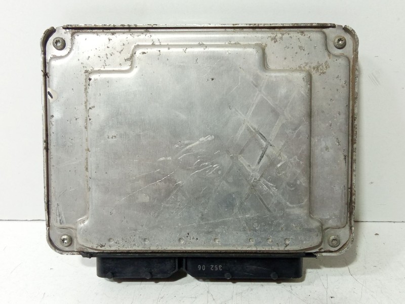 Recambio de centralita motor uce para seat ibiza (6l1) 1.9 tdi referencia OEM IAM 038906019KT  