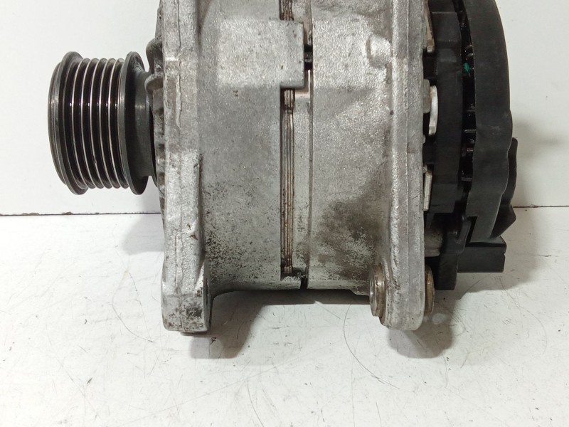 Recambio de alternador para seat ibiza (6l1) 1.9 tdi referencia OEM IAM   
