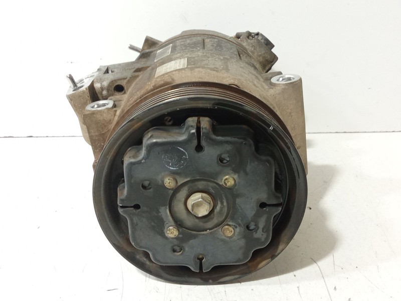 Recambio de compresor aire acondicionado para seat ibiza (6l1) 1.9 tdi referencia OEM IAM 6Q0820803D  