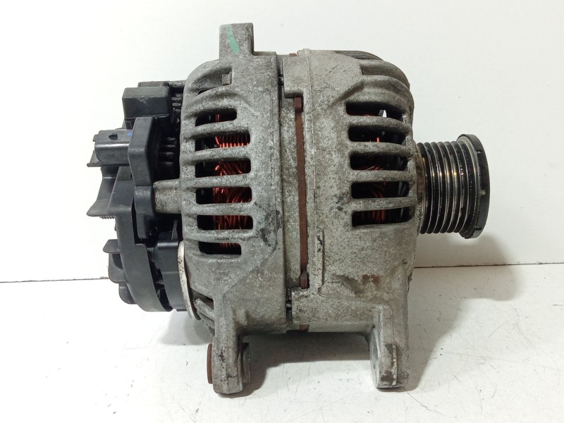 Recambio de alternador para renault laguna ii (bg0) 1.9 dci diesel referencia OEM IAM 8200660022  