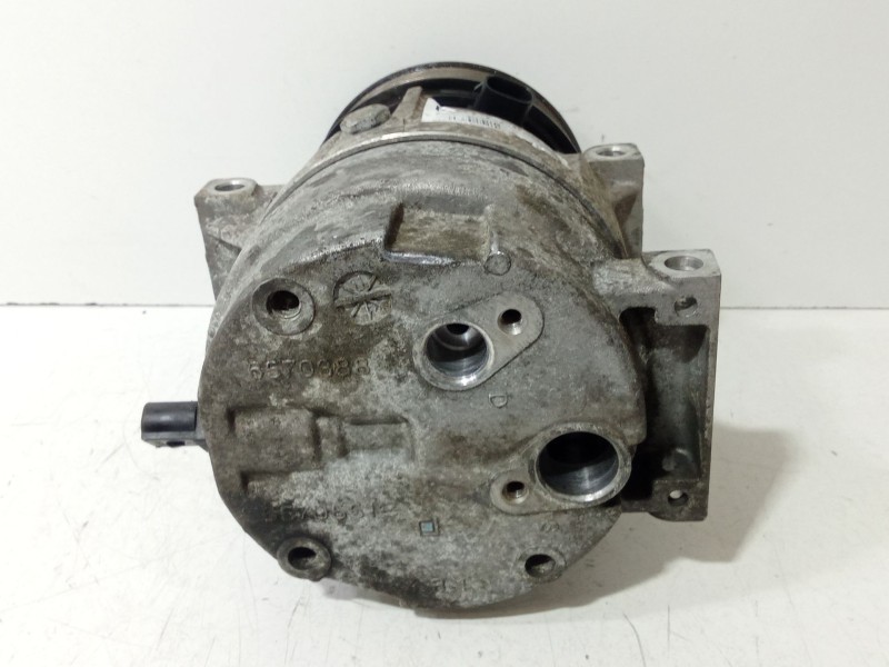Recambio de compresor aire acondicionado para renault laguna ii (bg0) 1.9 dci diesel referencia OEM IAM 8200678507  