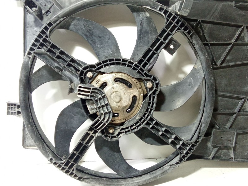 Recambio de electroventilador para fiat fiorino furgón/monospace (225_) 1.3 d multijet (225bxe1a) referencia OEM IAM 51780662  