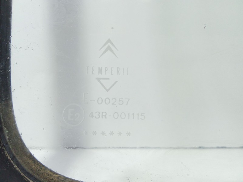 Recambio de luna trasera derecha para citroën c15 1.8 diesel (161) referencia OEM IAM Citroën C15  