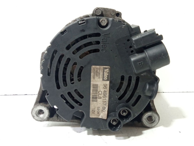 Recambio de alternador para peugeot 206 berlina xn referencia OEM IAM 96496111780  