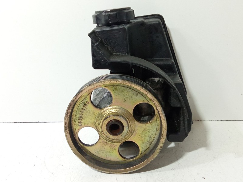 Recambio de bomba direccion para peugeot 206 berlina xn referencia OEM IAM 9639108780  