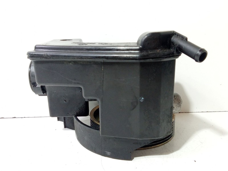 Recambio de bomba direccion para peugeot 206 berlina xn referencia OEM IAM 9639108780  