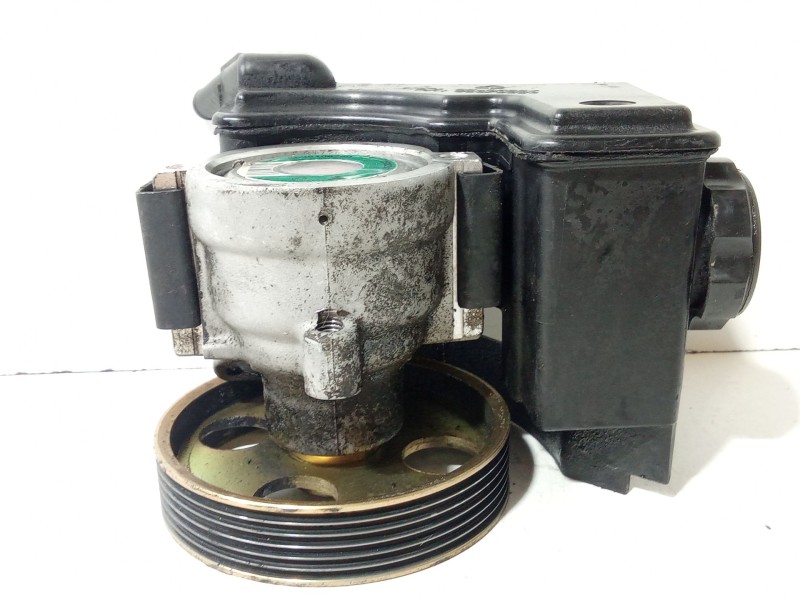 Recambio de bomba direccion para peugeot 206 berlina xn referencia OEM IAM 9639108780  