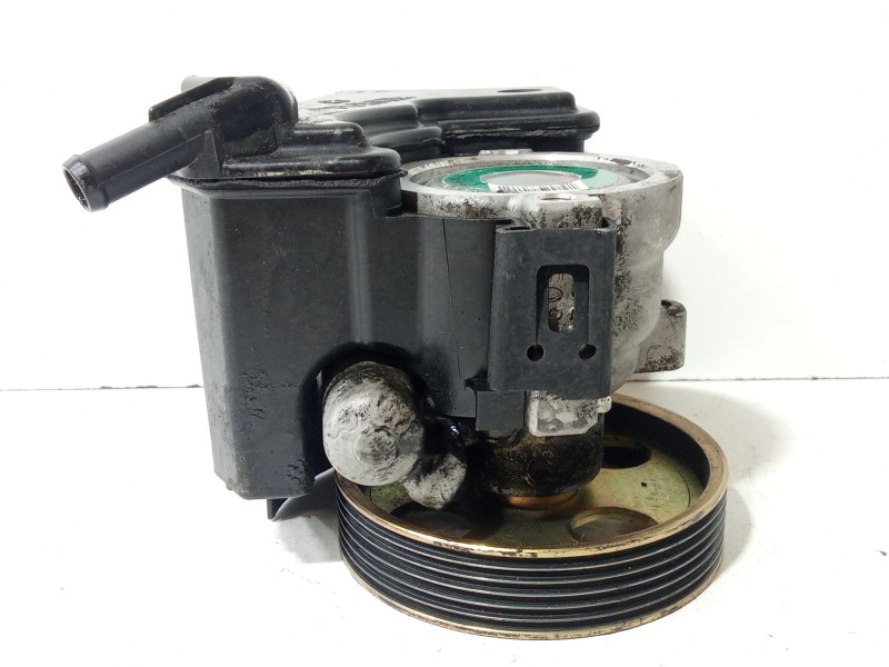 Recambio de bomba direccion para peugeot 206 berlina xn referencia OEM IAM 9639108780  