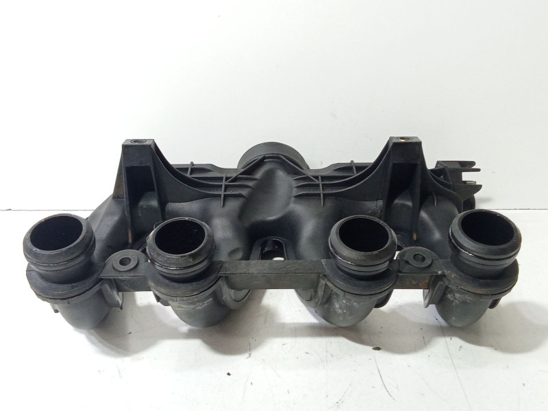 Recambio de colector admision para peugeot 206 berlina xn referencia OEM IAM 9642405280  