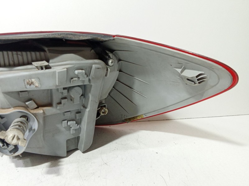 Recambio de piloto trasero izquierdo para mercedes-benz clase a (w176) a 180 cdi / d (176.012) referencia OEM IAM 1769060100  