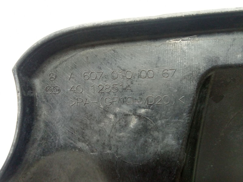 Recambio de tapa motor para mercedes-benz clase a (w176) a 180 cdi / d (176.012) referencia OEM IAM A6070100067  