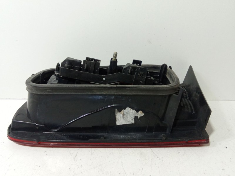 Recambio de piloto trasero izquierdo de porton para renault laguna ii (bg0) 1.9 dci diesel referencia OEM IAM 8200262110  