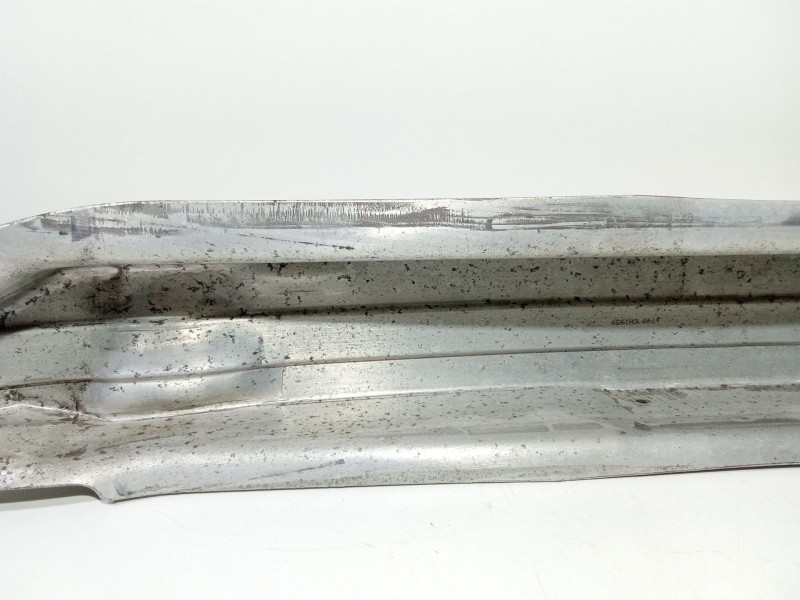 Recambio de refuerzo paragolpes delantero para audi a6 allroad c6 (4fh) 3.2 fsi quattro referencia OEM IAM 4F0807111E  