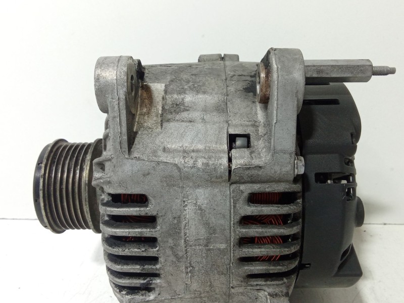 Recambio de alternador para volkswagen passat b6 (3c2) 2.0 tdi referencia OEM IAM 021903026L  