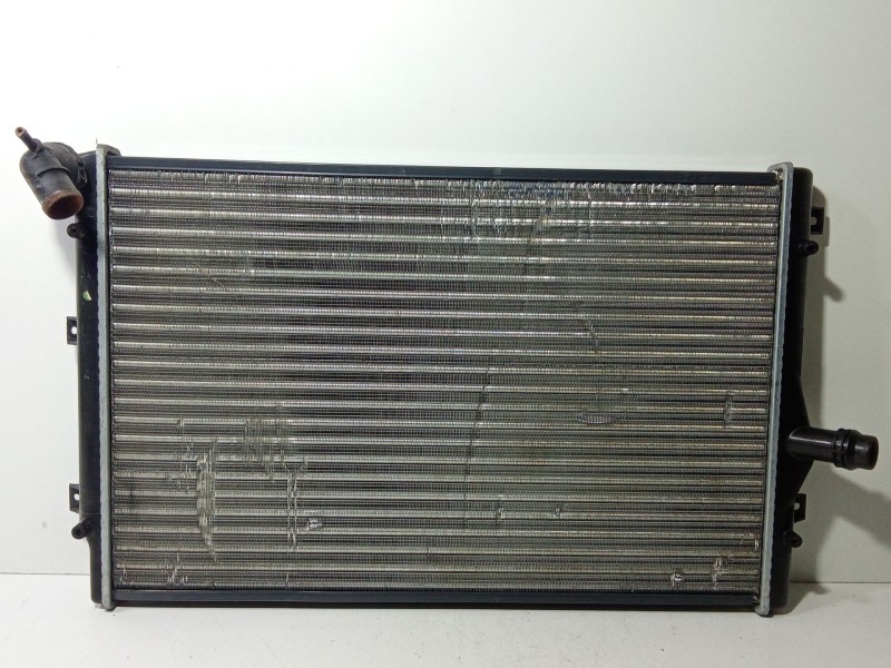 Recambio de radiador agua para volkswagen passat b6 (3c2) 2.0 tdi referencia OEM IAM 3C0121253K  
