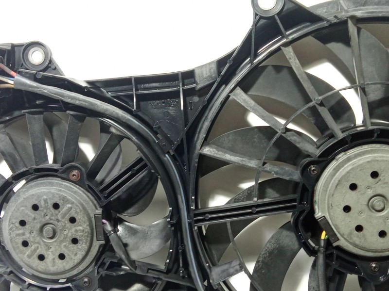 Recambio de electroventilador para audi a6 allroad c6 (4fh) 3.2 fsi quattro referencia OEM IAM 4F0121003A  