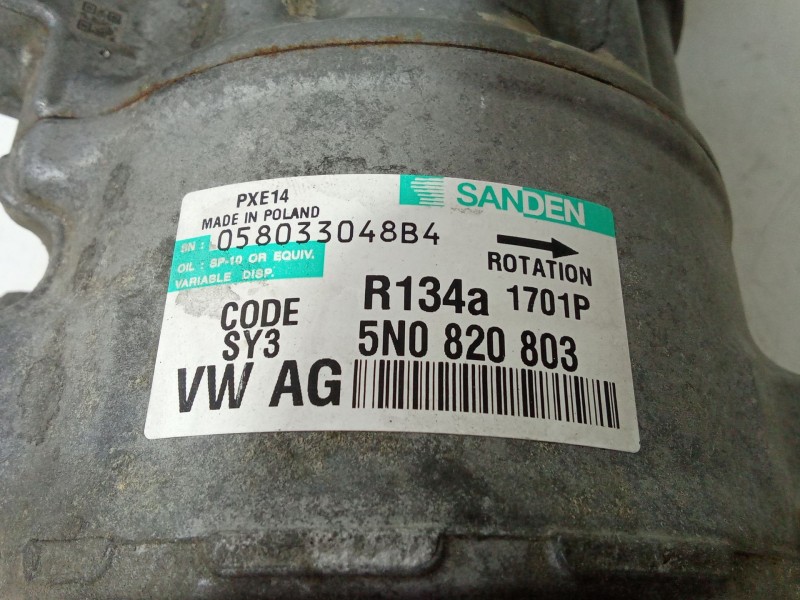 Recambio de compresor aire acondicionado para audi a3 descapotable (8p7) 2.0 tdi referencia OEM IAM 5N0820803  