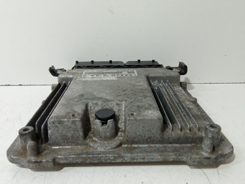 Recambio de centralita motor uce para audi a3 descapotable (8p7) 2.0 tdi referencia OEM IAM 03L906022BQ  